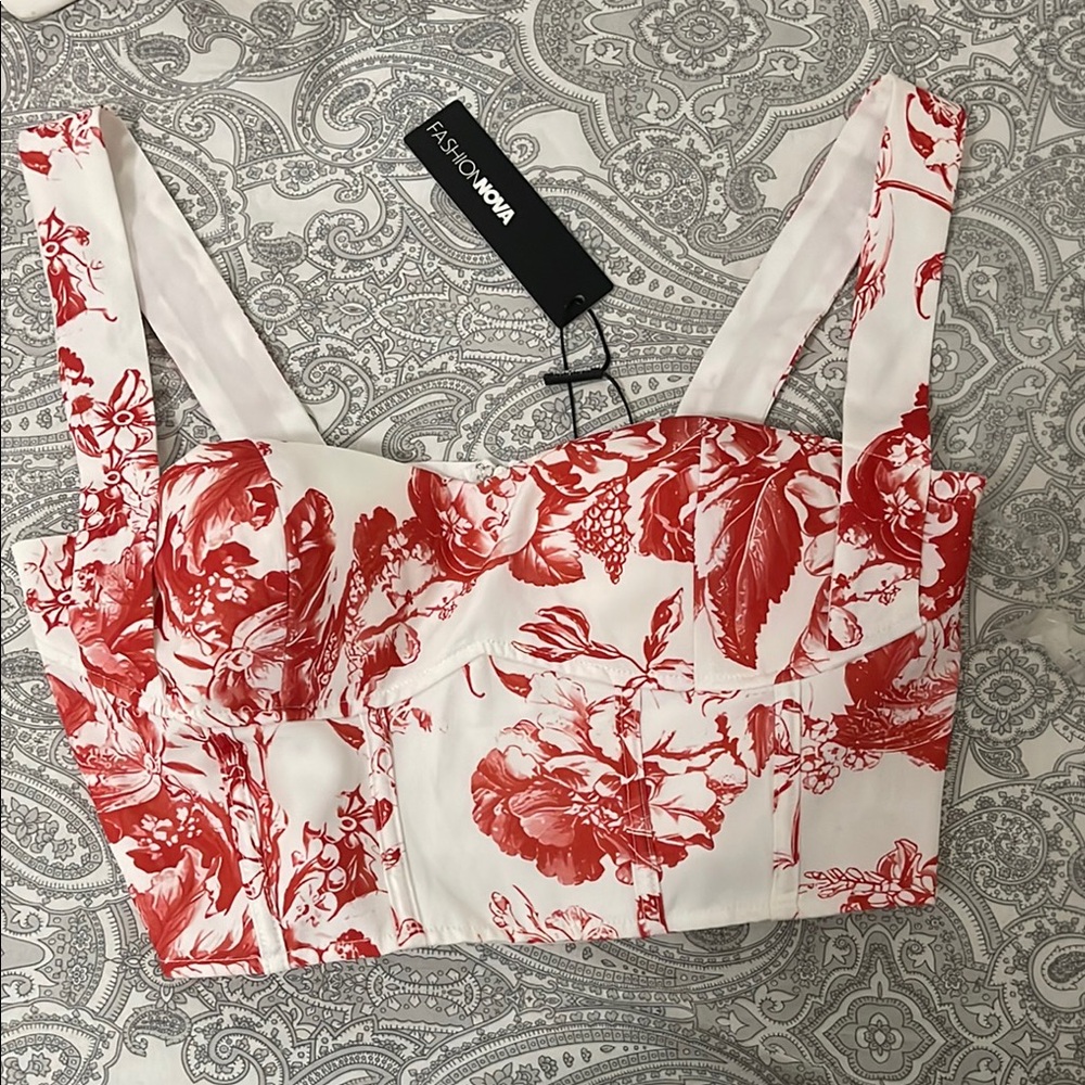 Fashion Nova Red Floral Women's Top